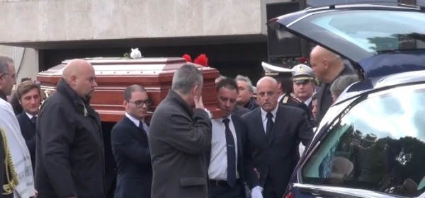 Funerali Pino Daniele