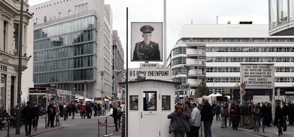 Berlino-checkpoint charlie