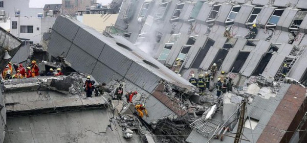 Crollo terremoto taiwan-foto da ansa