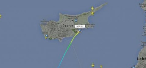 Aereo Egyptair Dirottato A Cipro