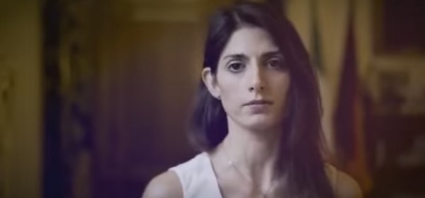 Il videomessaggio di Virginia Raggi su Facebook